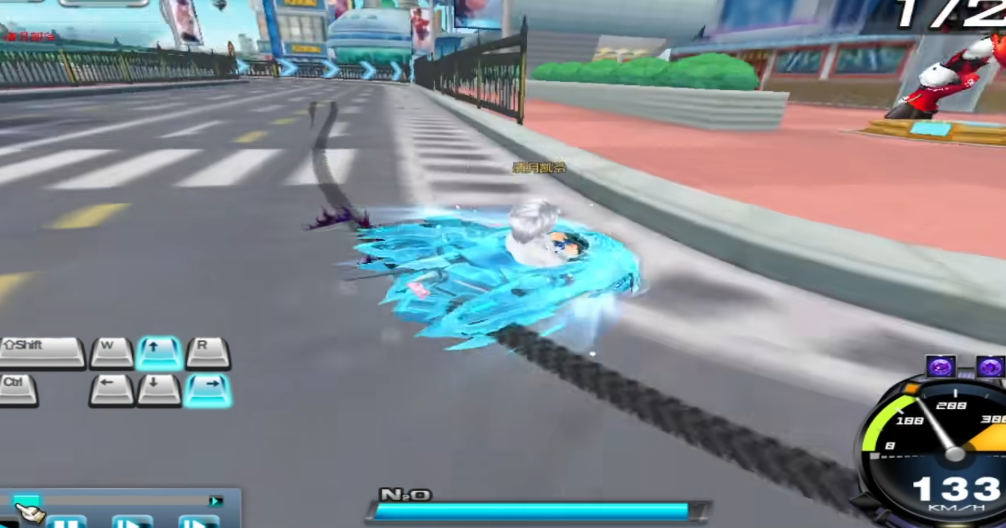 qq飞车怎么拉车头快速出弯的