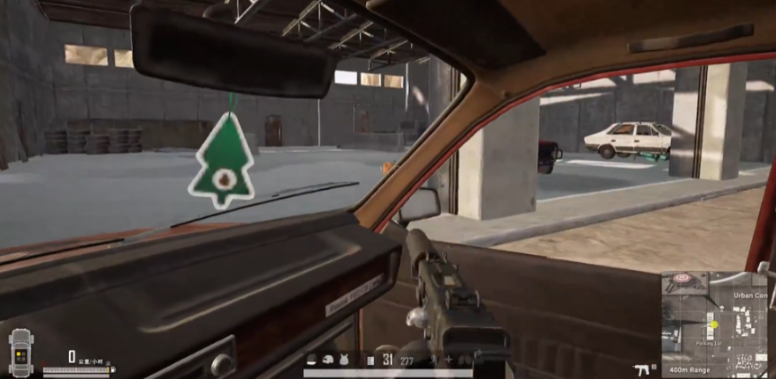 ​绝地求生车上怎么打